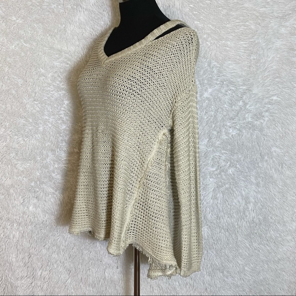 Quinn Women’s Pullover Cold Shoulder Knit Boho Sweater - Picture 6 of 10